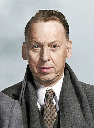 Foto: Aorta Fotografi AB, Wikipedia Bild på skådespelaren Tomas von Brömssen